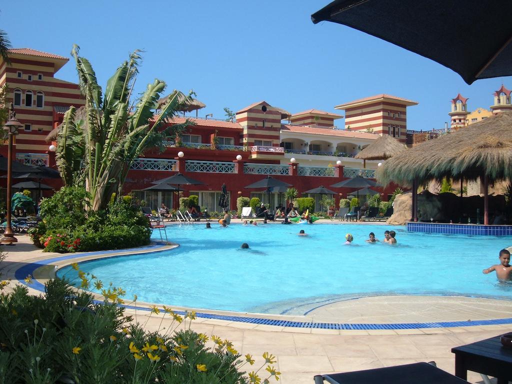 Porto Marina Apartments Powered By Amer-Group El Alamein Bagian luar foto